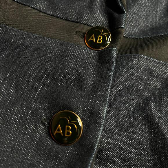 Apple Bottoms Denim Blazer Jacket Women XL Gold Logo Buttons Dark Wash Y2K Style - Picture 4 of 12